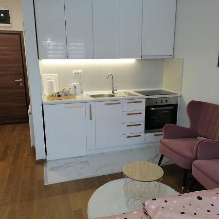 Spring Deluxe Apartamento Novi Sad Exterior foto