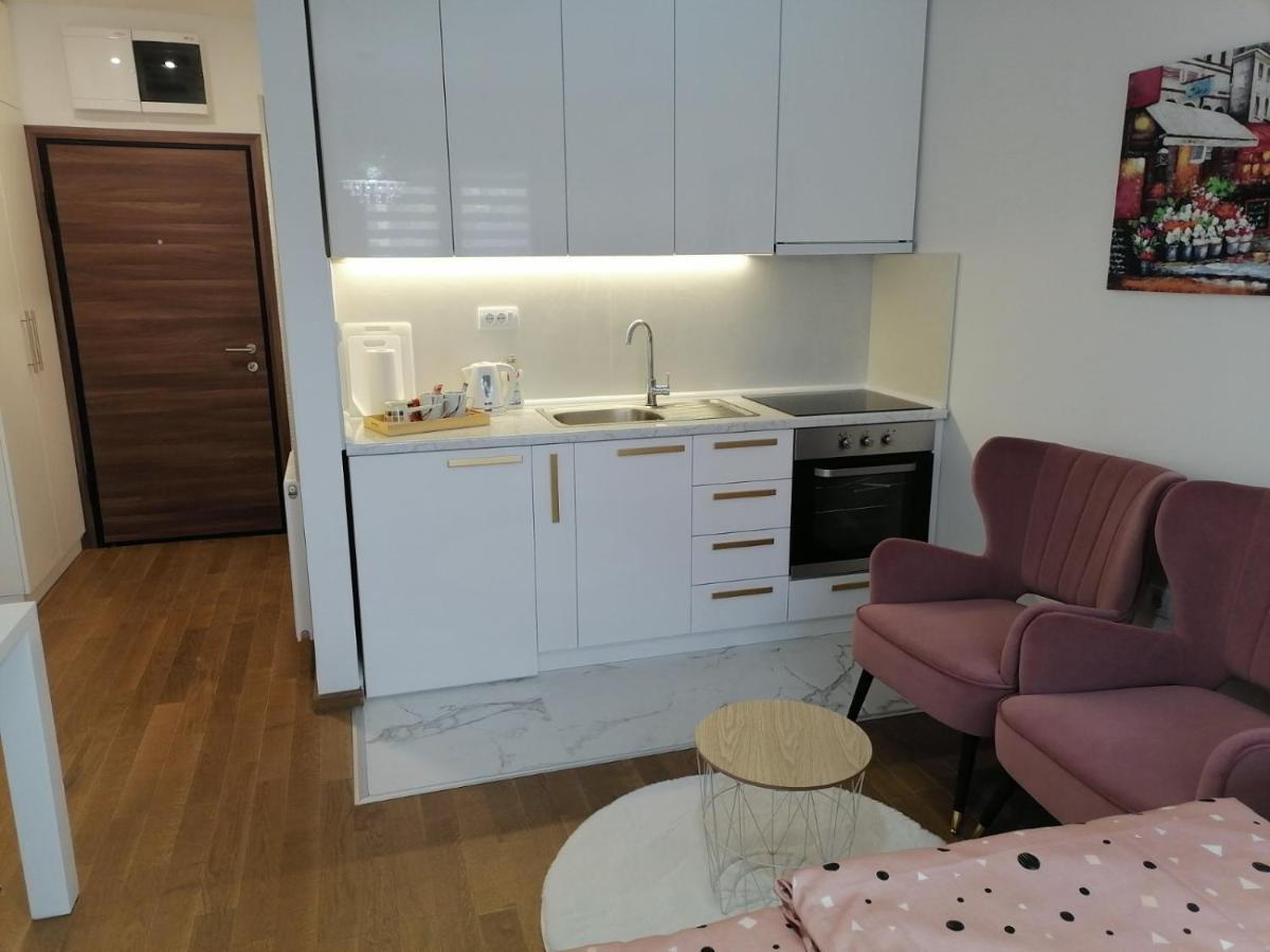 Spring Deluxe Apartamento Novi Sad Exterior foto